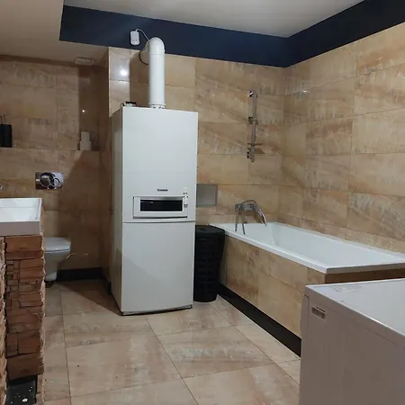 Apartman V Centre Mesta S Terasou A Zahradou Kosice